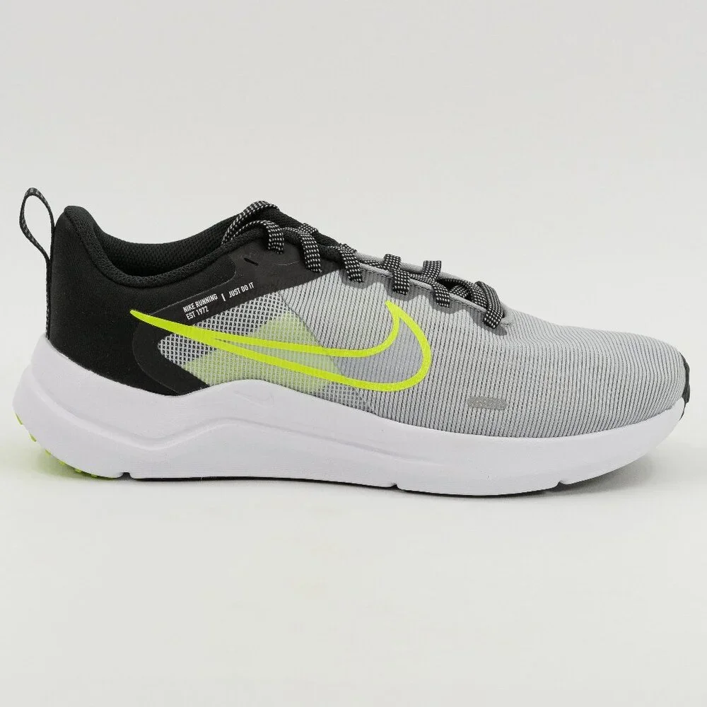 Nike Downshifter 12 'Wolf Grey Volt' DD9293-011 Running size 7 - 12